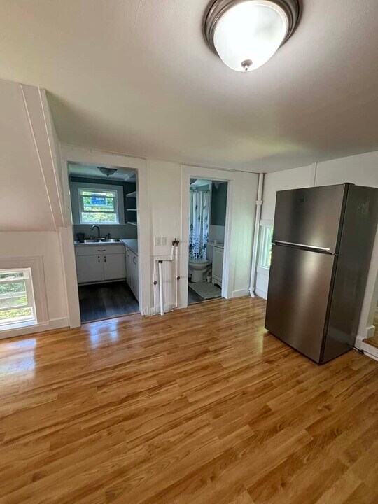 26 French King Hwy in Gill, MA - Building Photo