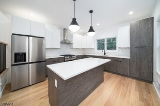 105 N Fullerton Ave in Montclair, NJ - Building Photo - Building Photo