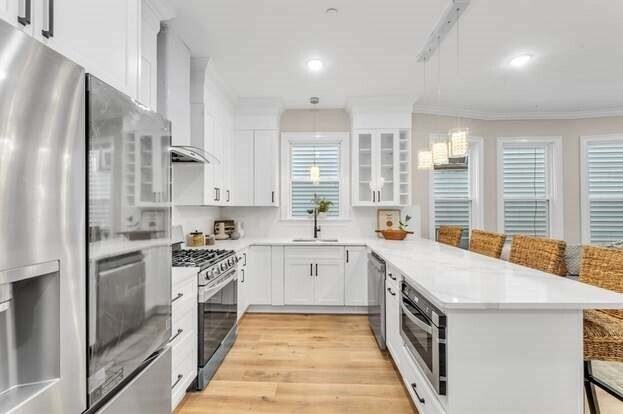 13 Monmouth St, Unit 2 in Boston, MA - Building Photo - Building Photo