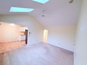 78 Center St in Dennis, MA - Building Photo - Building Photo