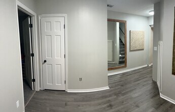 17120 30th Ave N in Minneapolis, MN - Building Photo - Building Photo