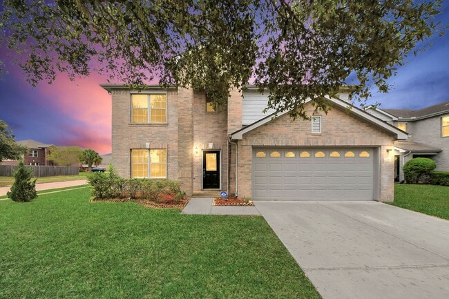 property at 2203 Gable Hollow Ln