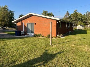 913 Evelyn Ct in Ann Arbor, MI - Building Photo - Building Photo