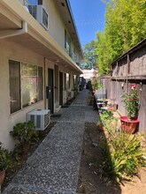 2253 2nd Ave in Sacramento, CA - Building Photo - Building Photo