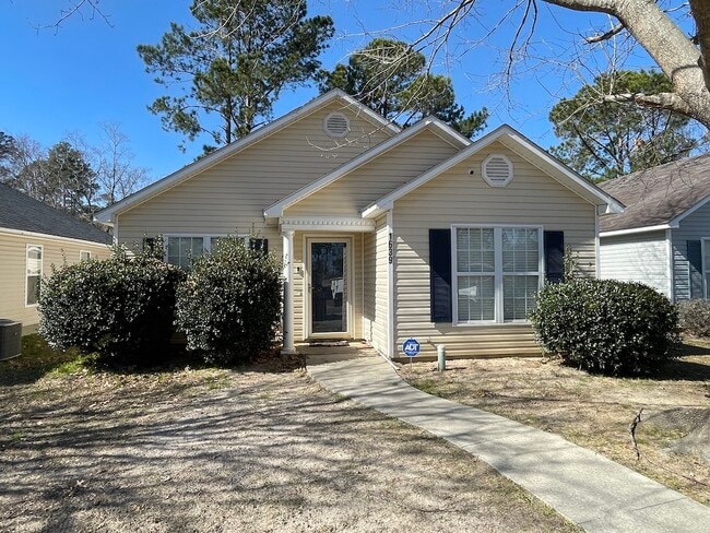 property at 1639 Fresno St