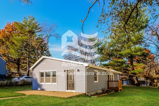 1028 Randolph St in Leavenworth, KS - Foto de edificio - Building Photo