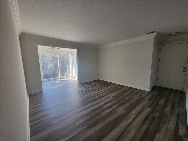 1309 Natchez Trace in Atlanta, GA - Building Photo - Building Photo