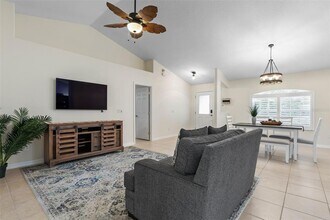 46 Fenwood Ln in Palm Coast, FL - Building Photo - Building Photo