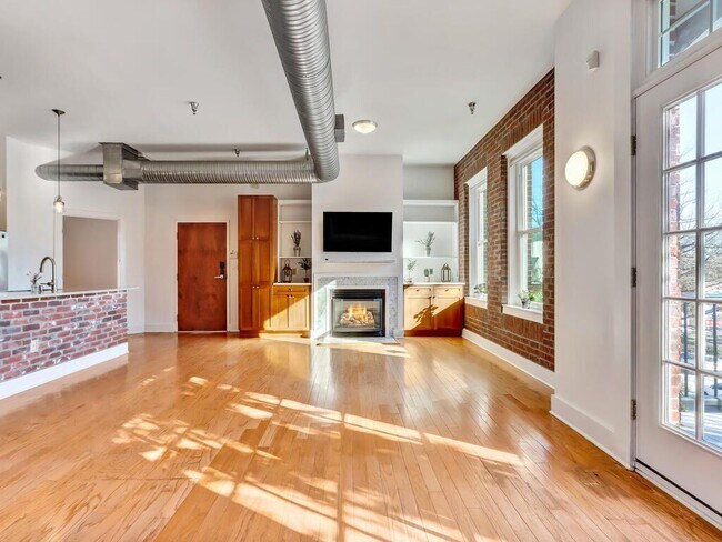 1158 Ponce De Leon Ave NE in Atlanta, GA - Building Photo - Building Photo