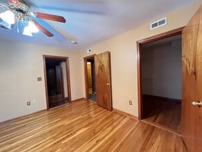 20 Pearl St, Unit 2 in Boston, MA - Foto de edificio - Building Photo