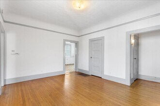 1535 St Charles St in Alameda, CA - Building Photo - Building Photo