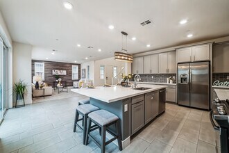 7030 Provincial St in Tracy, CA - Building Photo - Building Photo