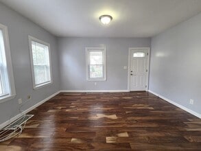 69 Pratt St in Avon, MA - Building Photo - Building Photo