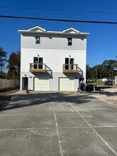 711 Tallman Cir, Unit 1 in Midway Park, NC - Building Photo - Building Photo