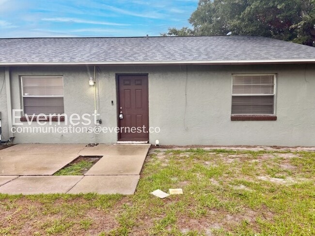 3058 St Paul Dr