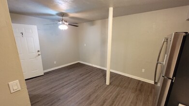 3019 N Lee Ave, Unit 7 in Oklahoma City, OK - Building Photo - Building Photo
