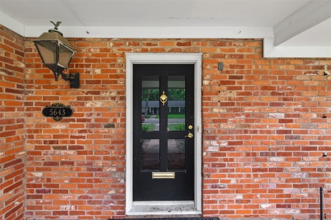 property at 5643 Piping Rock Ln