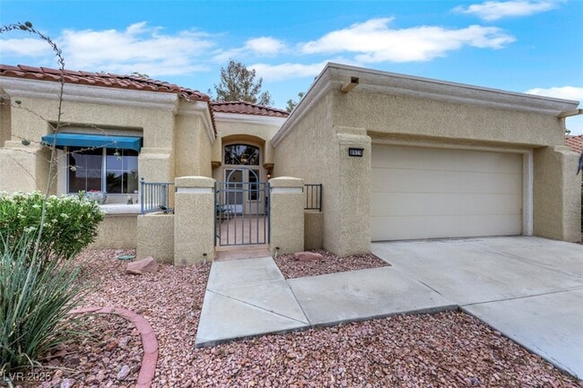 8929 Marble Dr in Las Vegas, NV - Building Photo - Building Photo
