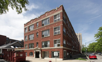 5200-5206 S Harper Ave Apartments