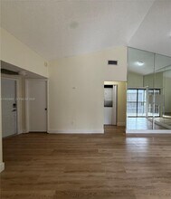 1301 S Franklin Ave in Homestead, FL - Foto de edificio - Building Photo