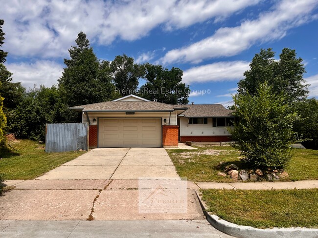 1304 Rainier Dr in Colorado Springs, CO - Building Photo - Building Photo
