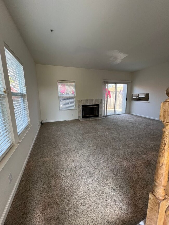 121 Wilkes Cir in Santa Cruz, CA - Building Photo - Building Photo