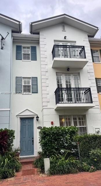 property at 1049 W Heritage Club Cir