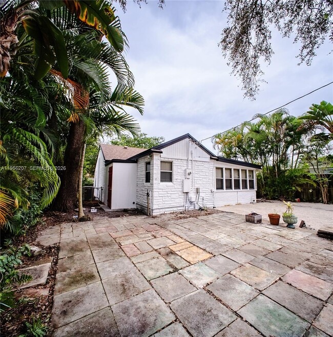 1500 NW 3rd Ave in Fort Lauderdale, FL - Building Photo - Building Photo