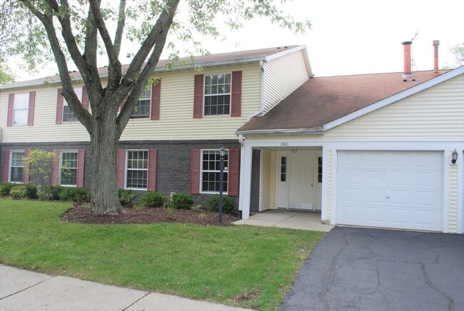 property at 360 Newport Ln