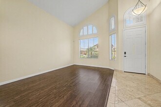 6029 W Morrow Dr in Glendale, AZ - Building Photo - Building Photo