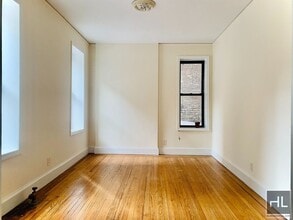 East 38th Street, Unit 5B in New York, NY - Building Photo - Building Photo