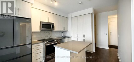 75-675 Oneida Crescent in Richmond Hill, ON - Building Photo - Building Photo