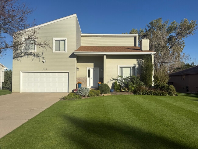 property at 2305 S 165th St