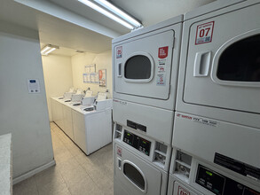 4401 Sepulveda Blvd, Unit 105 in Los Angeles, CA - Building Photo - Building Photo