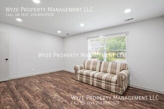 107 Dawn Ave SE in Huntsville, AL - Building Photo - Building Photo