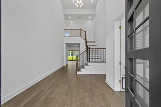 2201 Vittoria Vw in Leander, TX - Foto de edificio - Building Photo