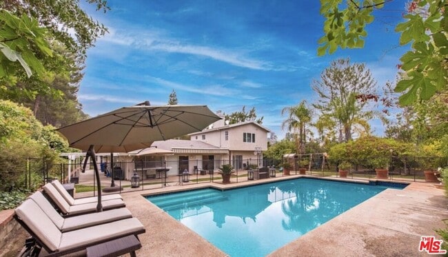 property at 4330 Romero Dr