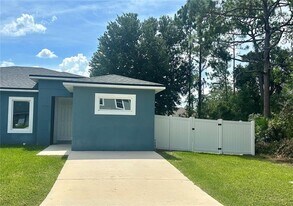 810 Glastonbury Dr in Kissimmee, FL - Building Photo