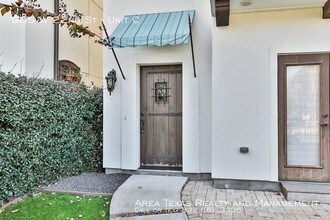 905 W 22nd St in Houston, TX - Building Photo - Building Photo