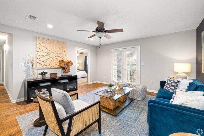 Reserve at Park Place Apartment Homes in Hattiesburg, MS - Foto de edificio - Building Photo