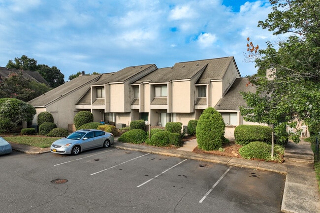 Shorewood at Raintree in Charlotte, NC - Building Photo - Building Photo