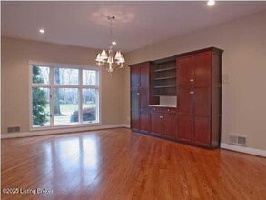 4303 Twin Elms Ct in Louisville, KY - Building Photo - Building Photo