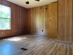 533 Cherry Ave in Clearwater, SC - Building Photo - Building Photo