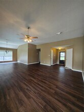 2730 N Larkspur Cir in Pearland, TX - Building Photo - Building Photo