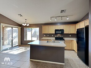 2018 E Calle Arroyo Lindo in Tucson, AZ - Building Photo - Building Photo