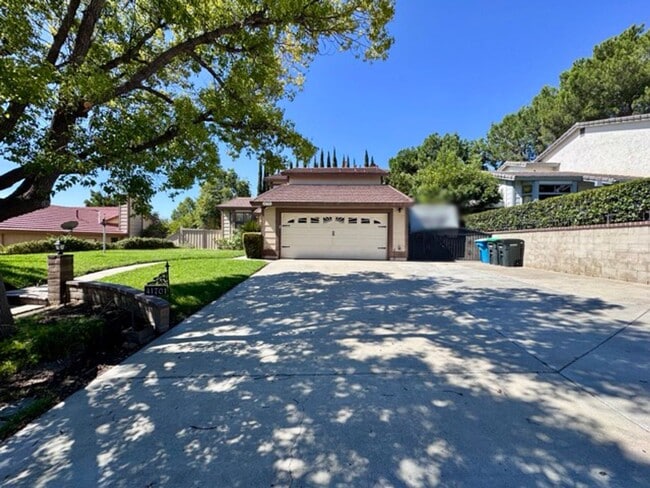 property at 41701 Riesling Ct