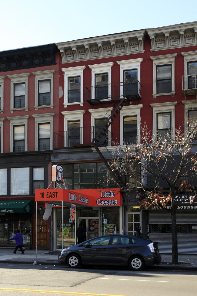 18 E 125th St in New York, NY - Foto de edificio - Building Photo