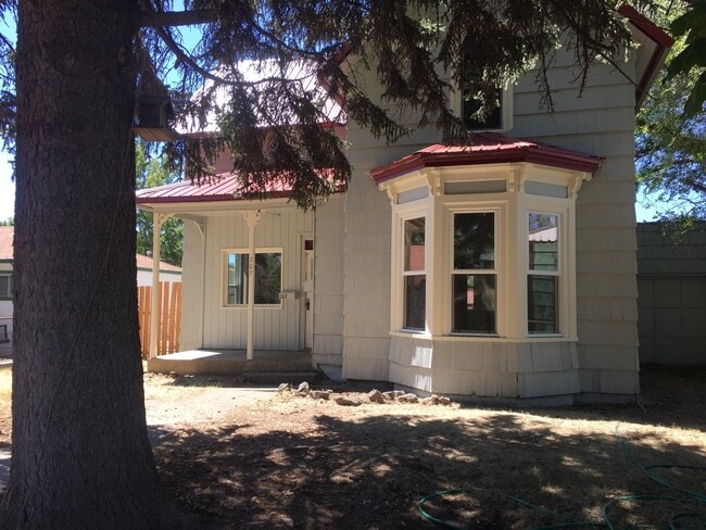 property at 207 S Sprague St