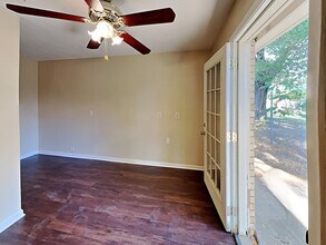 764 Oakwood Ave in Hurst, TX - Building Photo - Building Photo