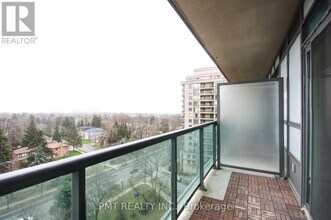 1004-1026 NORTON Ave in Toronto, ON - Building Photo - Building Photo